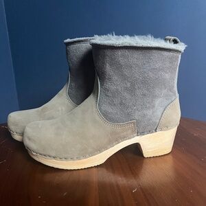 No.6 shearling clog boot size 41 (fits like 9) in mist (cool grey)